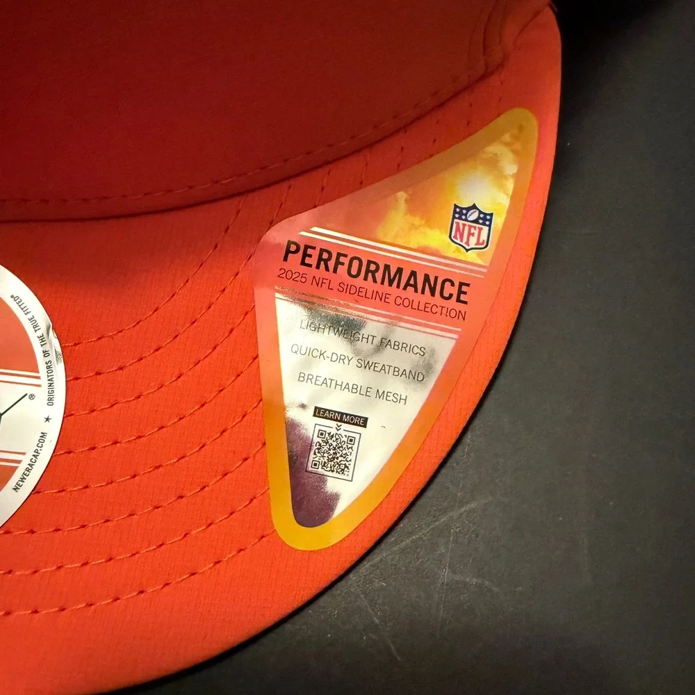 New Era Denver Broncos Hat Men 7 3/8 Orange New 2025 NFL Sideline 59FIFTY Fitted